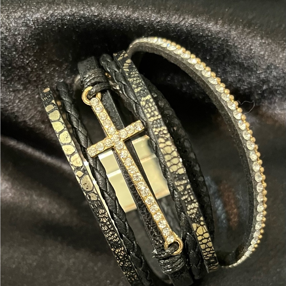 Stylish Black and Gold Cross Bracelet